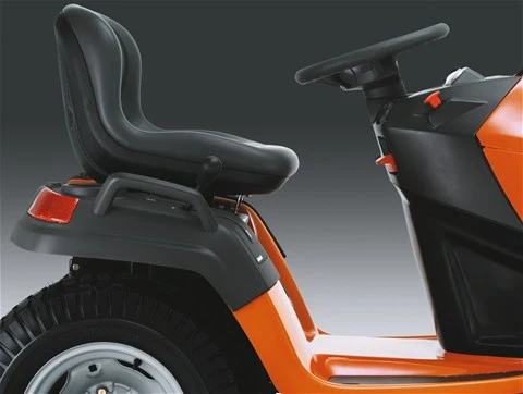 Trattorino scarico laterale Husqvarna TS 242