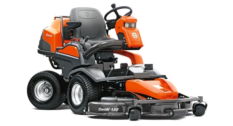 Trattorino con piatto frontale Husqvarna P 524