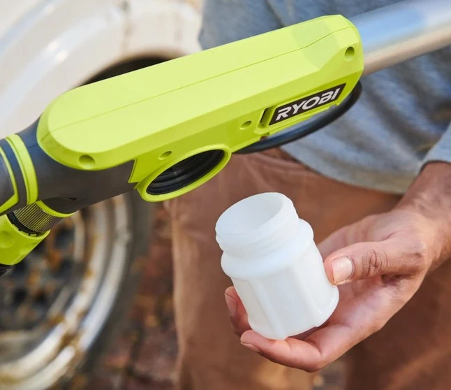 Ryobi RWTS18-0 Spazzola Telescopica con Risciaquo 18V SOLO CORPO MACCHINA