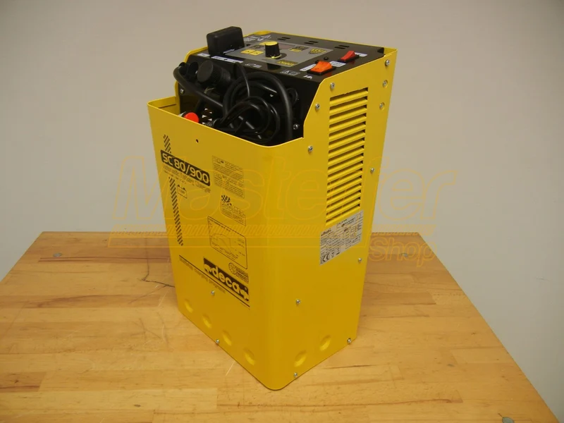Avviatore caricabatterie mantenitore 12-24V - Deca SC80/900 (carica 80 A - avviamento 900 A) con Microprocessore