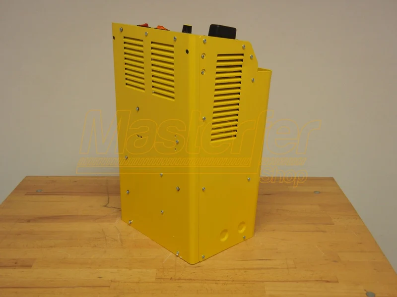 Avviatore caricabatterie mantenitore 12-24V - Deca SC 60/700 (carica 60 A - avviamento 700 A) con Microprocessore