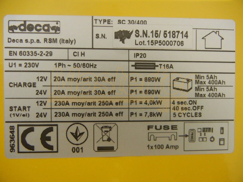Avviatore caricabatterie mantenitore 12-24V - Deca SC 30/400 (carica 30 A - avviamento 400 A) con Microprocessore