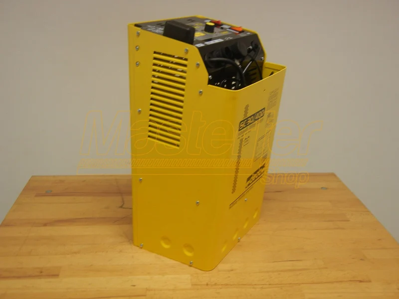 Avviatore caricabatterie mantenitore 12-24V - Deca SC 30/400 (carica 30 A - avviamento 400 A) con Microprocessore