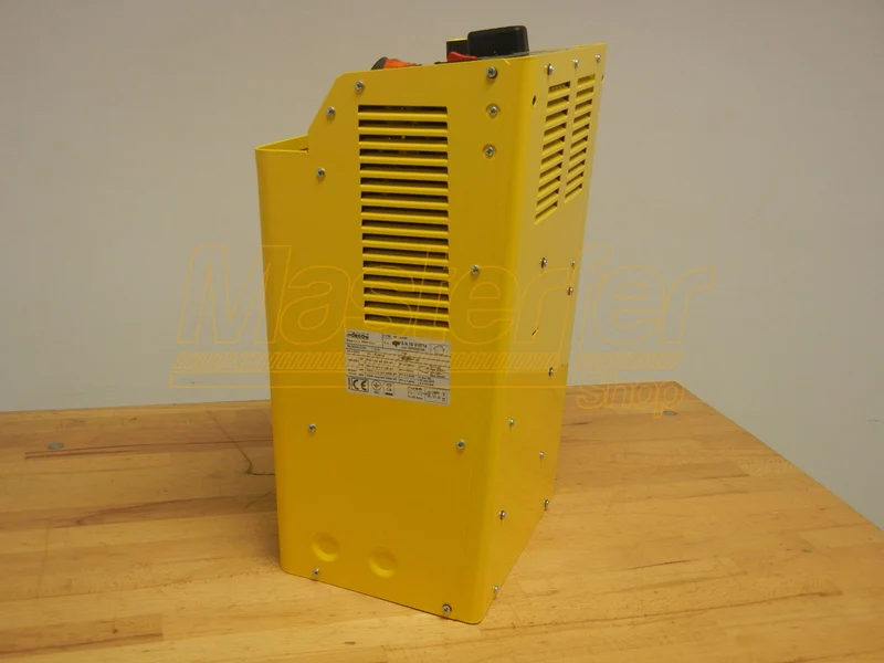 Avviatore caricabatterie mantenitore 12-24V - Deca SC 30/400 (carica 30 A - avviamento 400 A) con Microprocessore