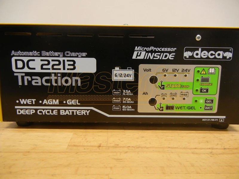 Caricabatterie (deep cycle - traction) 6-12-24V - Deca DC 2213 Traction (carica 22 A)
